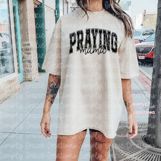 Praying Mama Tee